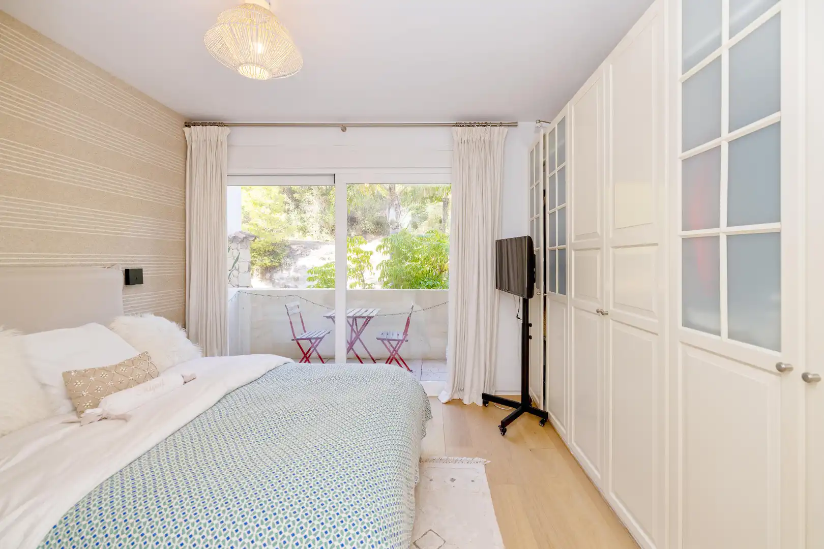 Piso con piscina en venta en Río Real - Los Monteros, imagen 29