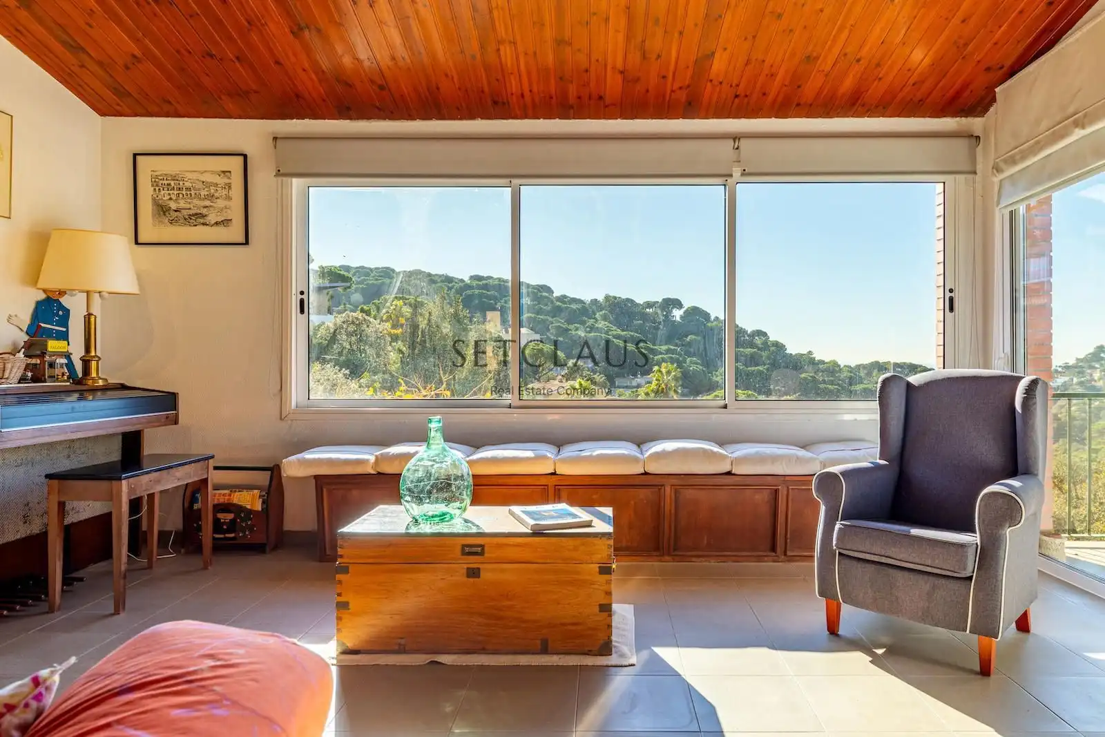 Sala d'estar de Casa o xalet en venda en Lloret de Mar amb Calefacció, Jardí privat i Terrassa