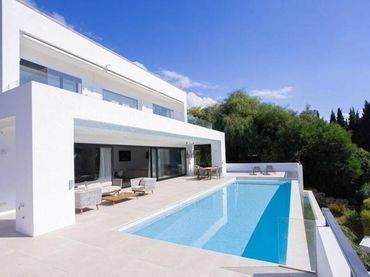 Casa amb balcó en venda a La Quinta