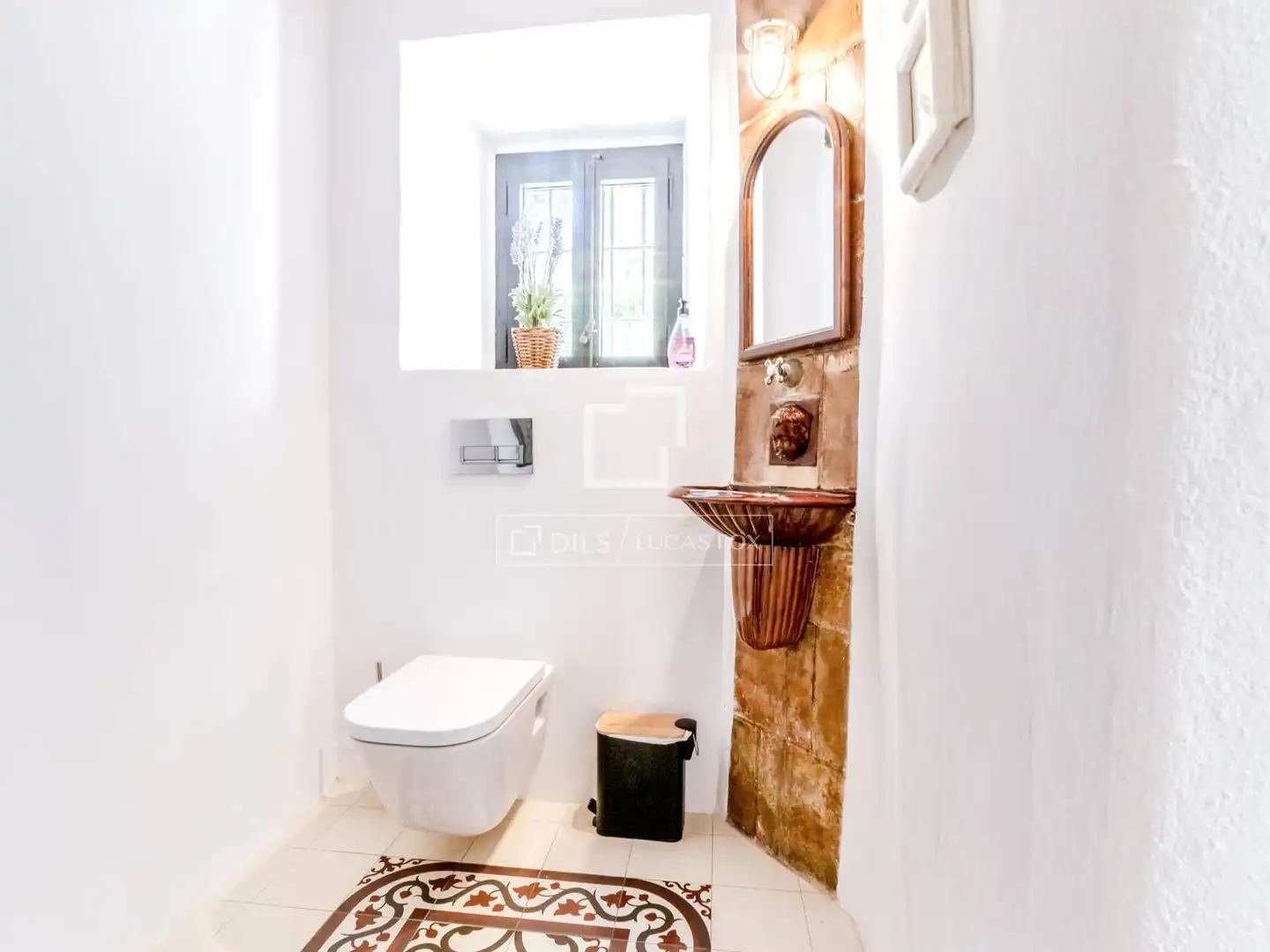 Baño de Finca rústica en venta en Canyelles con Aire acondicionado, Calefacción y Jardín privado