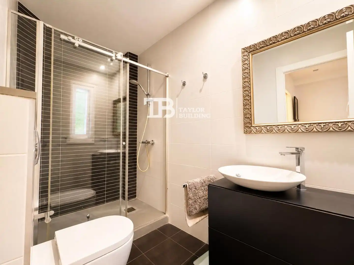 Bathroom of Flat for sale in  Palma de Mallorca  with Air Conditioner, Heating and Terrace