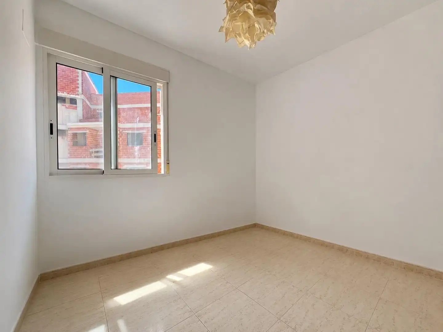Schlafzimmer von Wohnung zur Miete in L'Alfàs del Pi mit Klimaanlage