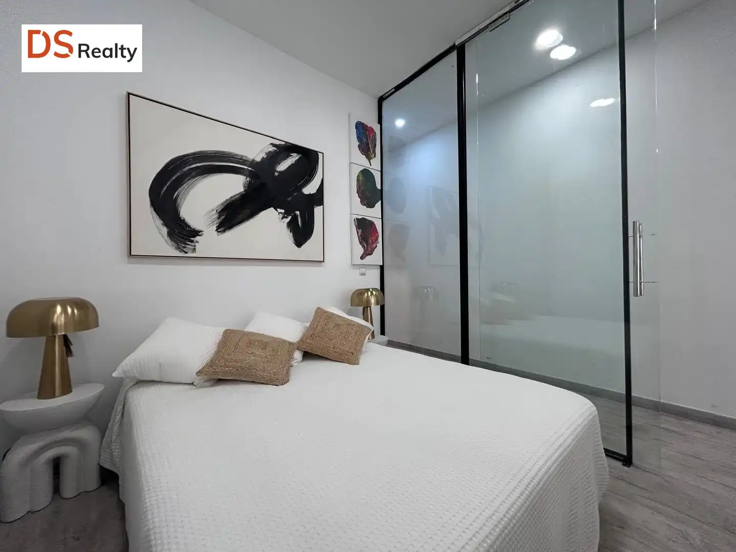 Ground floor with lift for sale in Calle ARTISTAS, imagen 15