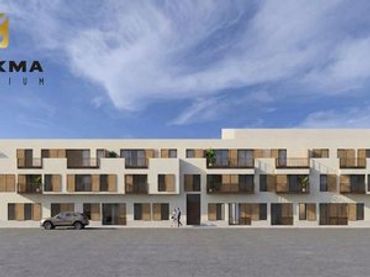 Wohnung mit Aufzug zum Verkauf in Calle Enrique Granados 53