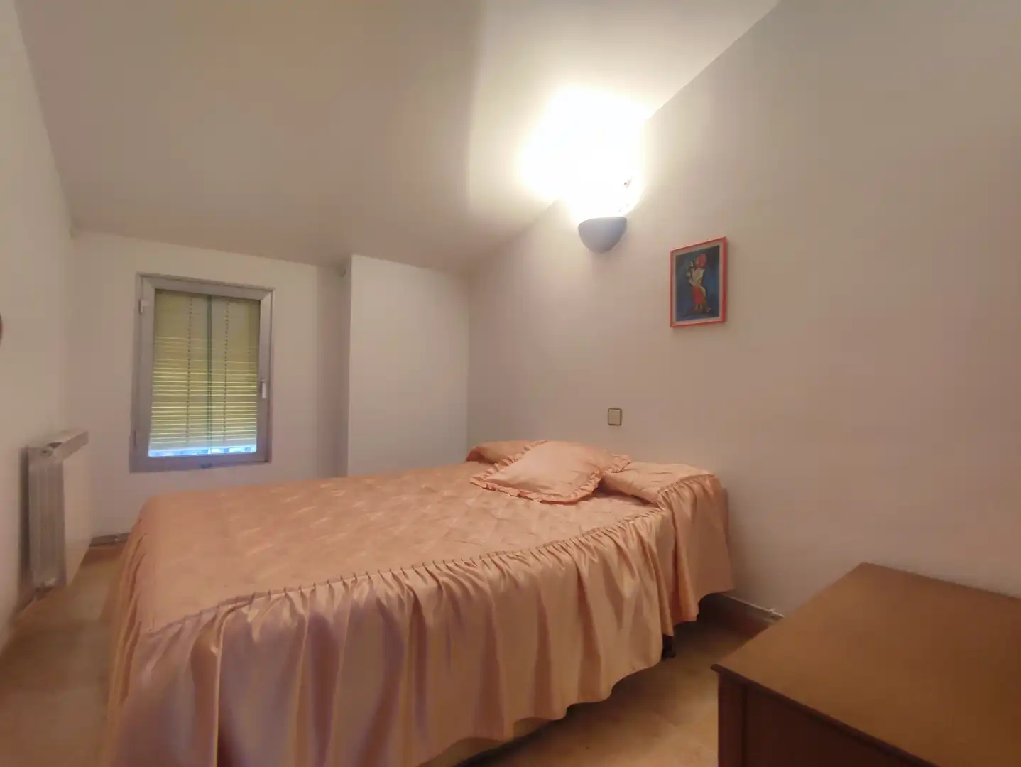 Habitación de Piso en venta en Igea con Amueblado, Lavadora y Microondas