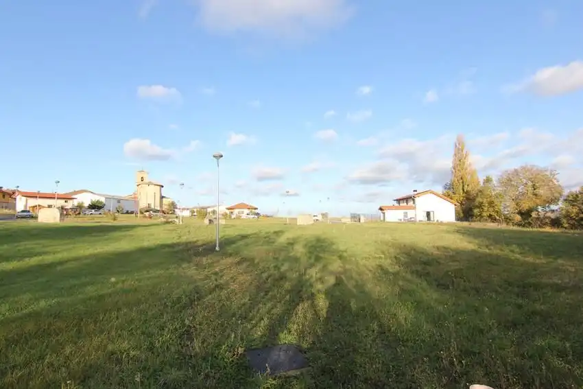 Residencial en venta en Iruraiz-Gauna