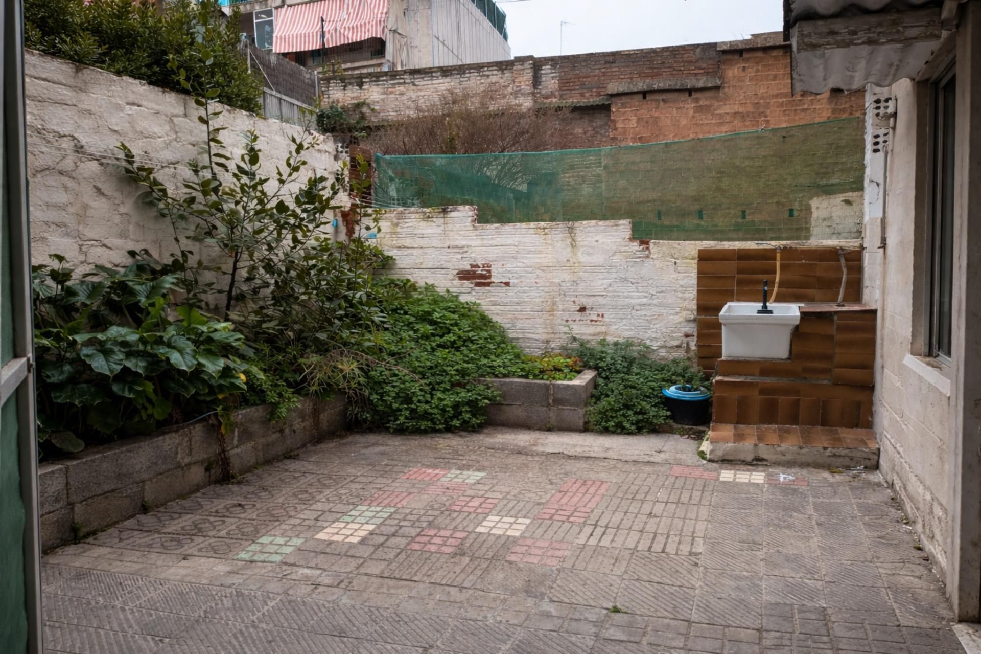 Jardín de Casa o chalet en venta en Santa Coloma de Gramenet