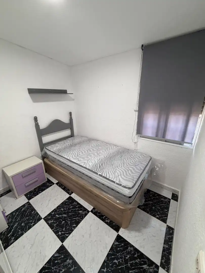 Appartamento in affitto a Calle Priego de Córdoba, imagen 7