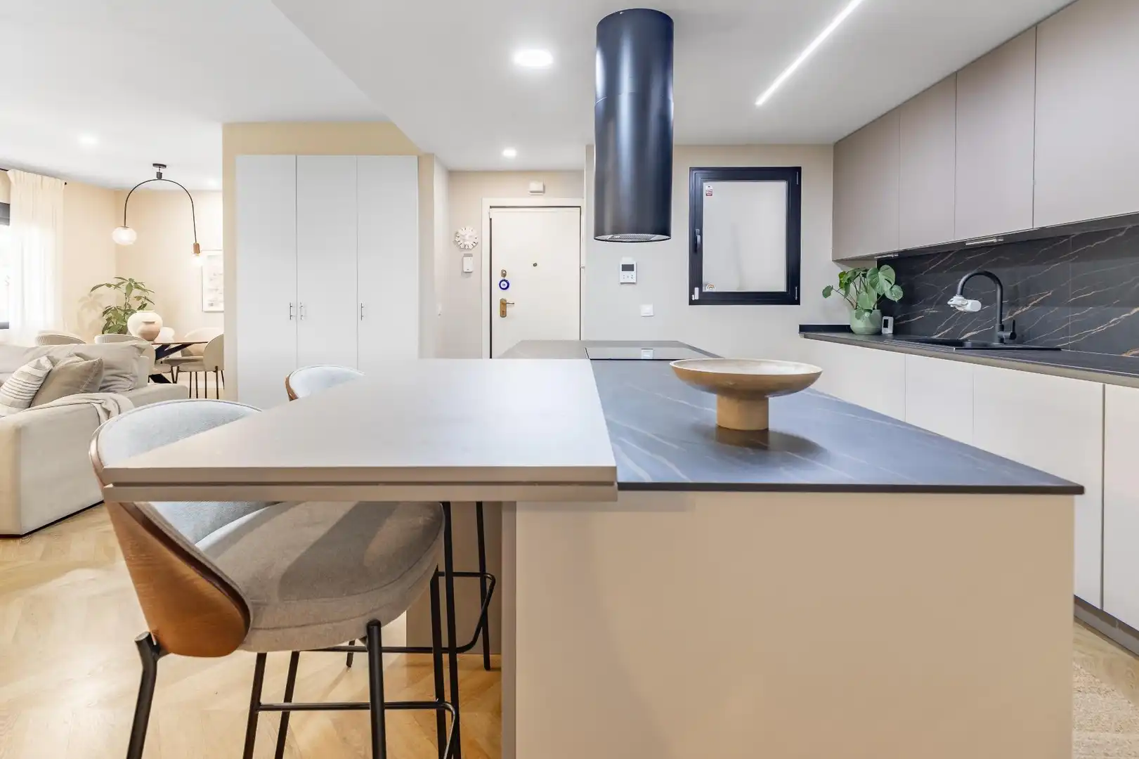 Kitchen of Flat for rent in Valencia  with Air Conditioner, Heating and Storage room