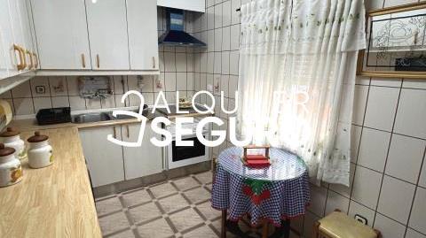 Photo 5 of Flat to rent in De San Sebastián , Parque Europa - Los Pitufos, Madrid