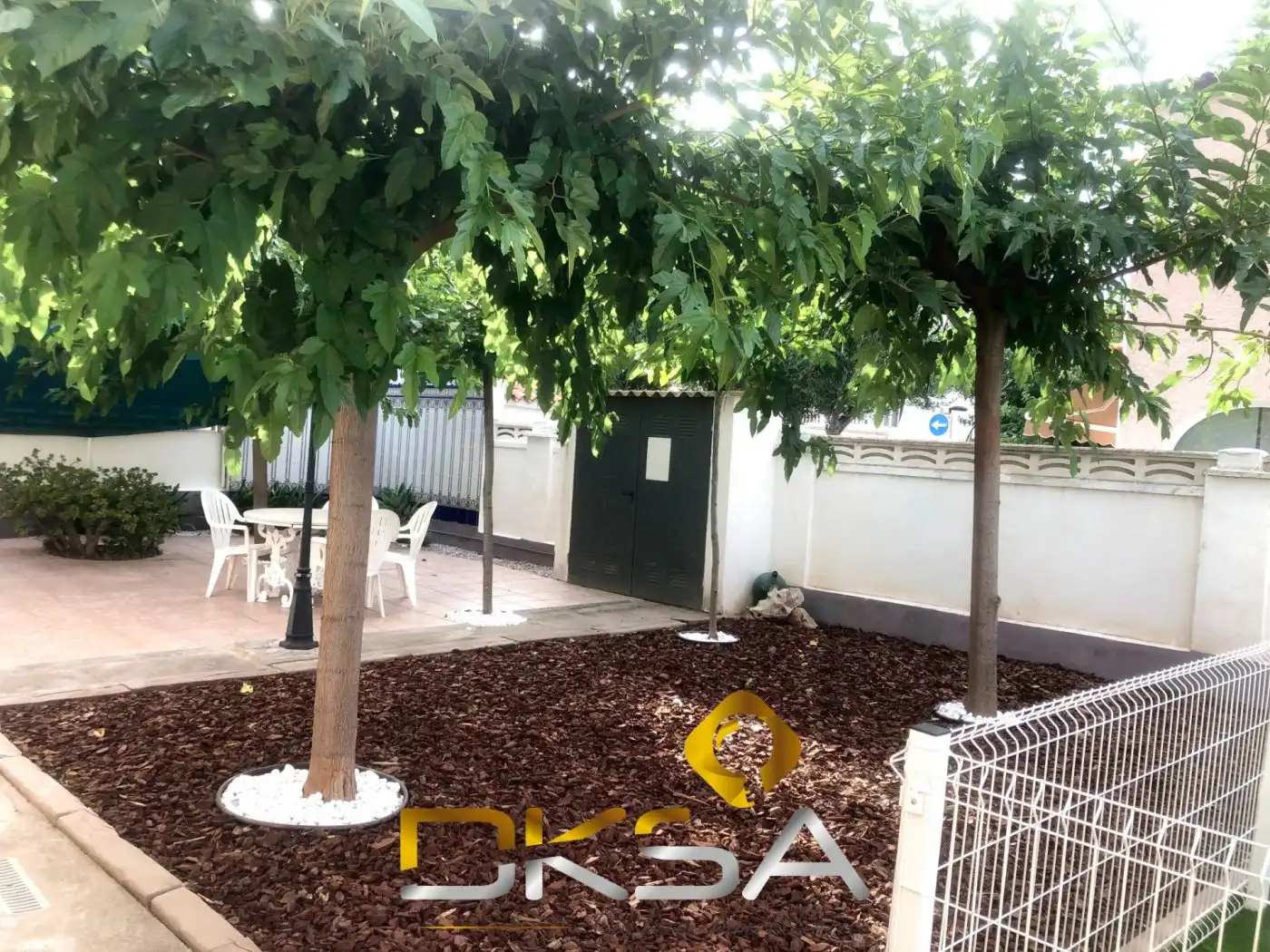 Jardí de Casa adosada en venda en Benicasim / Benicàssim amb Calefacció, Jardí privat i Terrassa