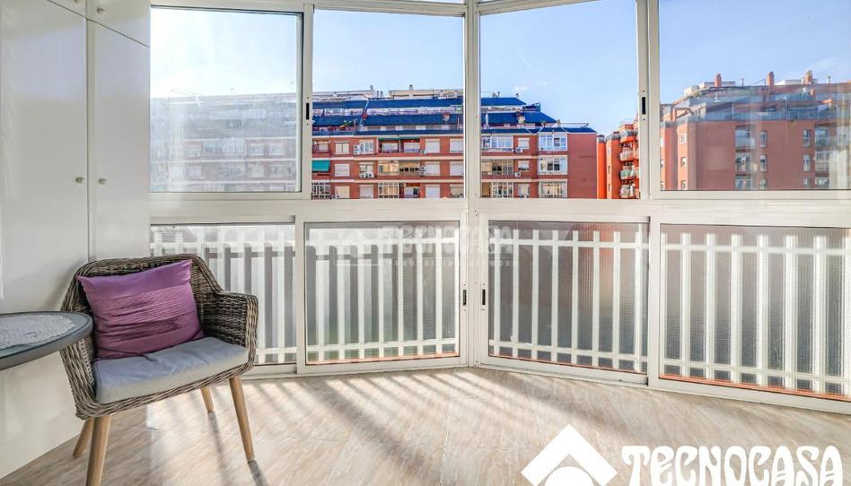 Foto 1 de Piso en venta en La Bordeta, Barcelona
