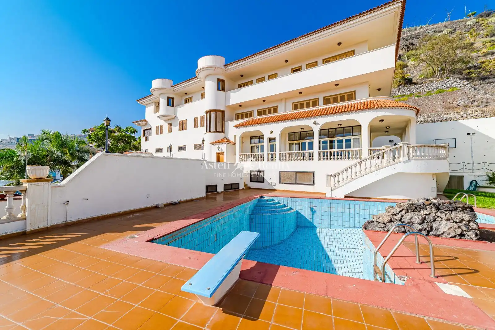 Vista exterior de Casa o chalet en venta en Santa Cruz de Tenerife con Aire acondicionado, Terraza y Piscina