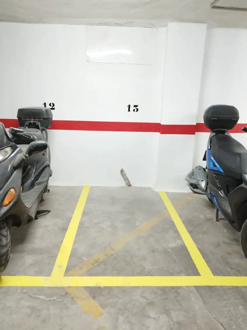 Moto à louer à Calle Victorio 29, imagen 7