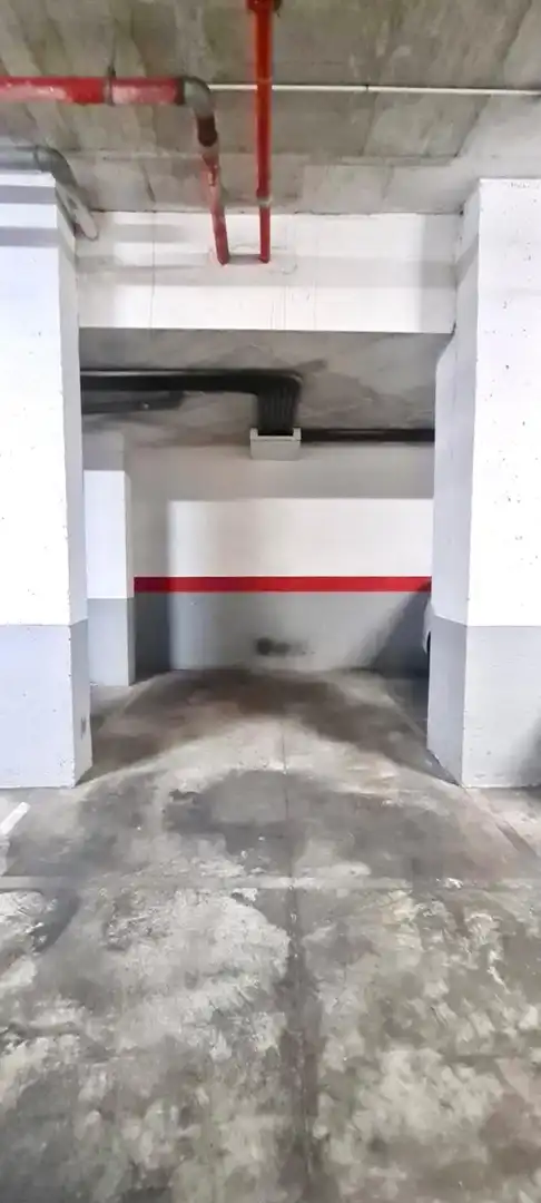 Parking de Piso de alquiler en El Campello con Aire acondicionado, Calefacción y Terraza