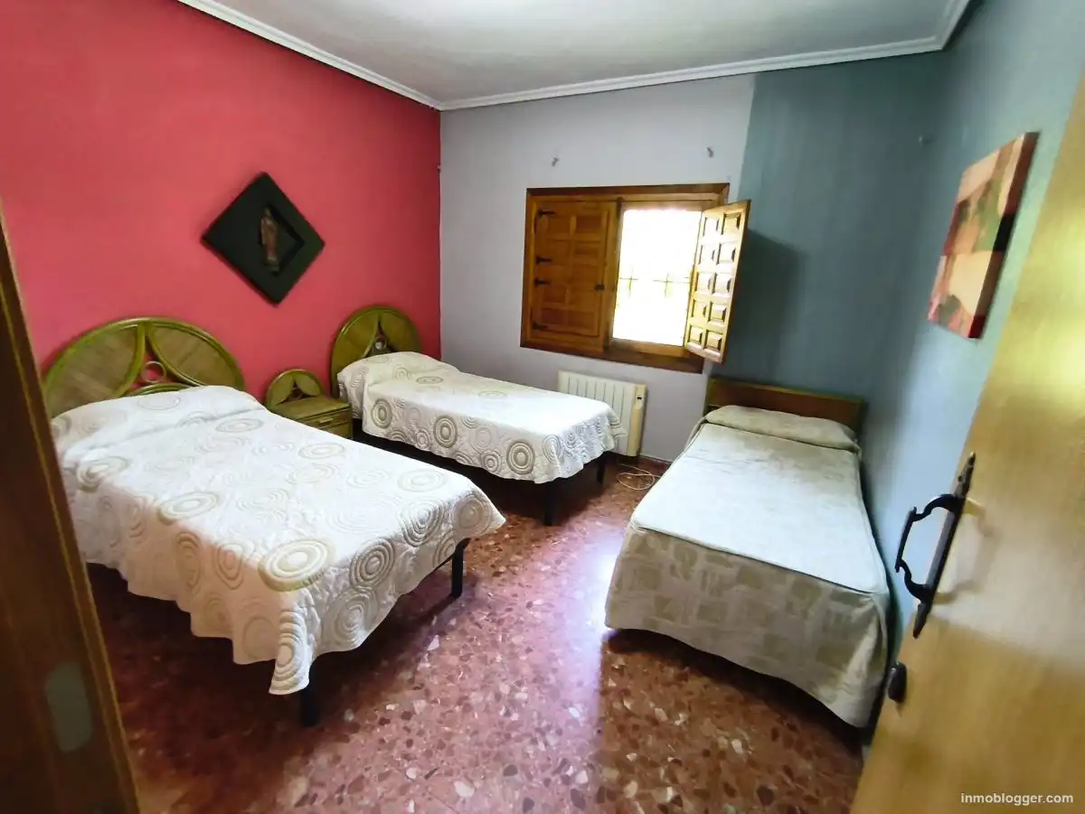 Bedroom of Flat for sale in Alborache  with Air Conditioner, Furnished and Alarm