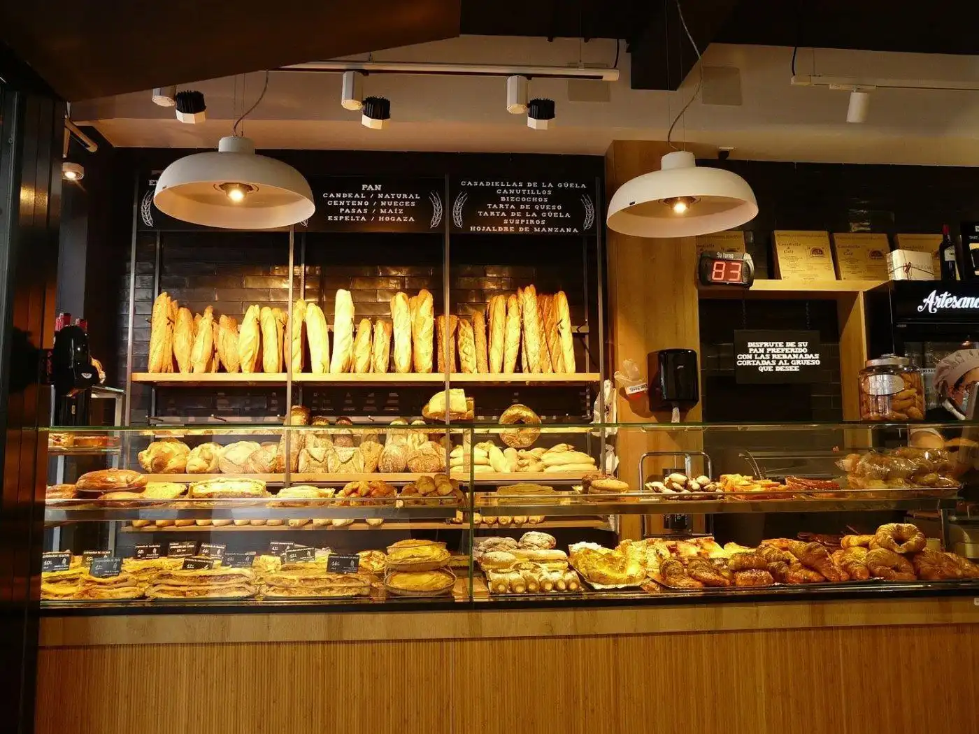 Local comercial en traspaso en Playa de las Américas