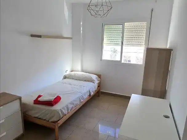 Schlafzimmer von Wohnung zur Miete in Tarifa