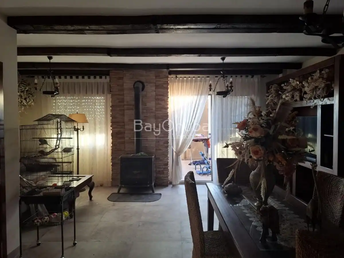 Sala d'estar de Àtic en venda en Huelva