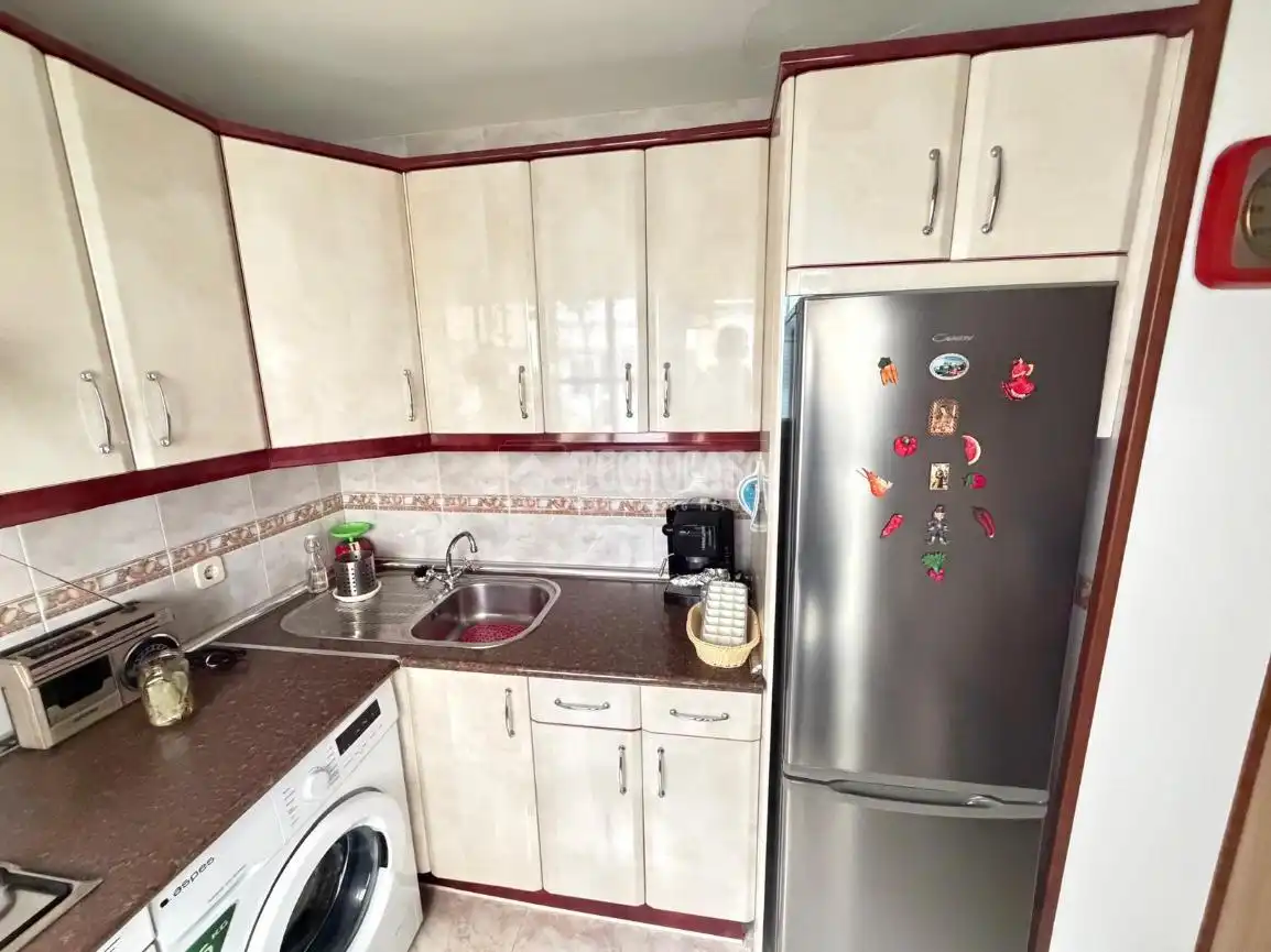 Kitchen of Flat for sale in Madrid  with Heating