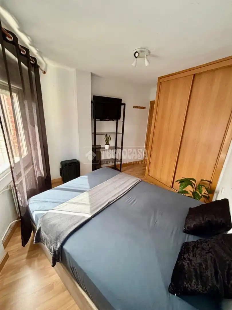 Schlafzimmer von Wohnung zum Verkauf in Madrid mit Klimaanlage, Heizung und Terrasse