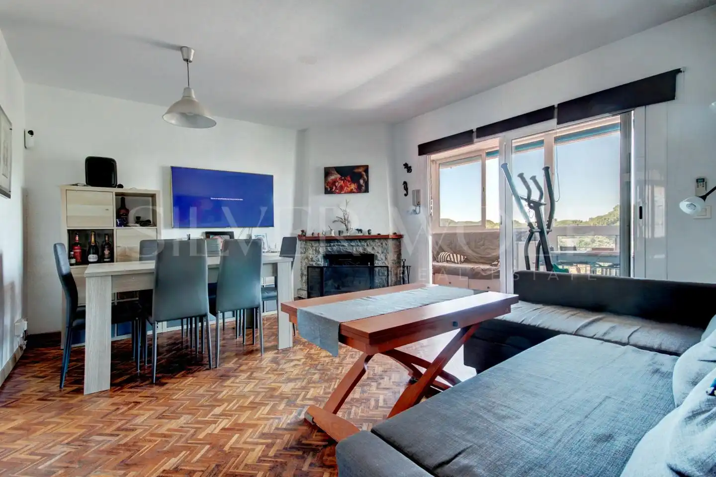 Living room of Flat for sale in Gavà  with Air Conditioner, Heating and Parquet flooring