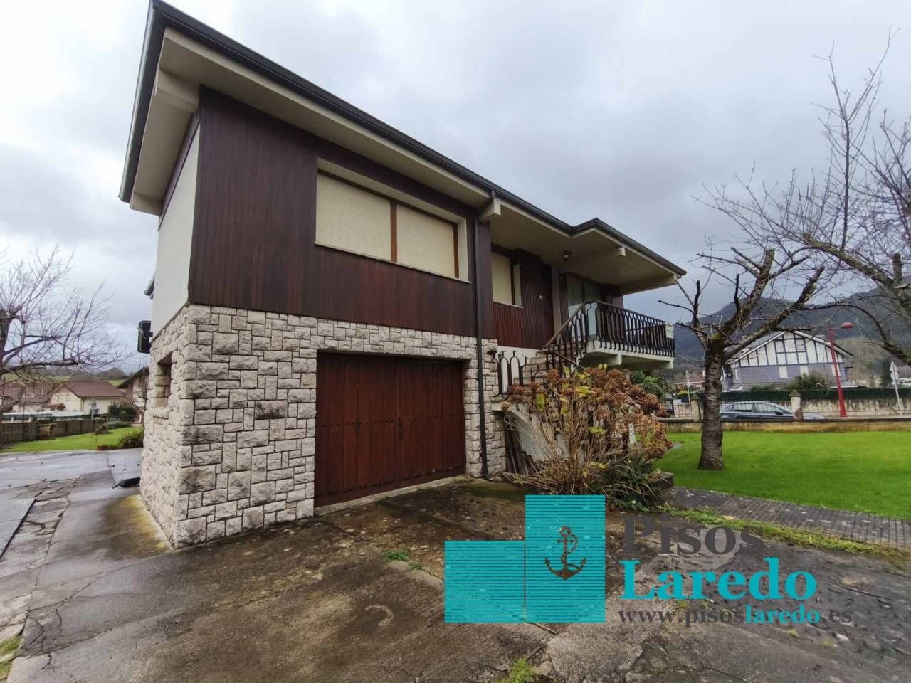 Exterior view of House or chalet for sale in Ampuero  with Heating, Private garden and Parquet flooring