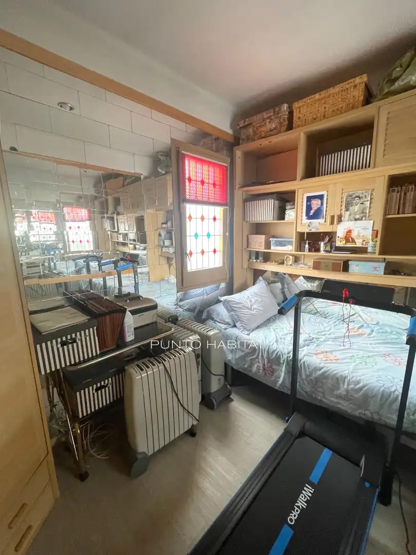 Schlafzimmer von Dachboden zum Verkauf in Barcelona mit Terrasse