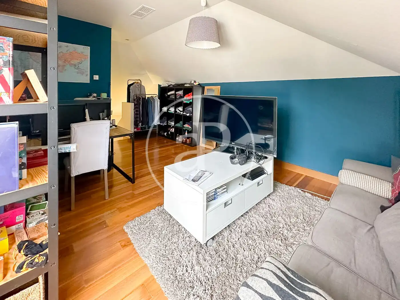 Semi-detached house with pool for sale in Casco Antiguo, imagen 9