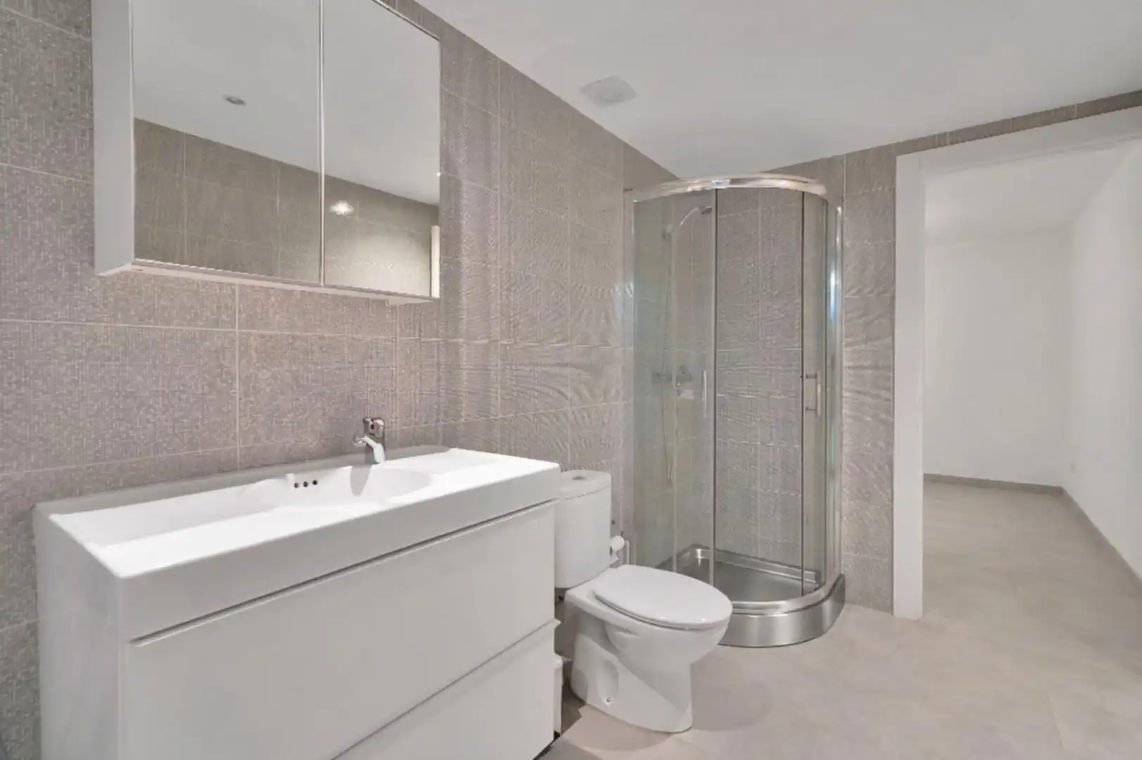 Baño de Casa o chalet en venta en Marbella con Calefacción, Jardín privado y Terraza