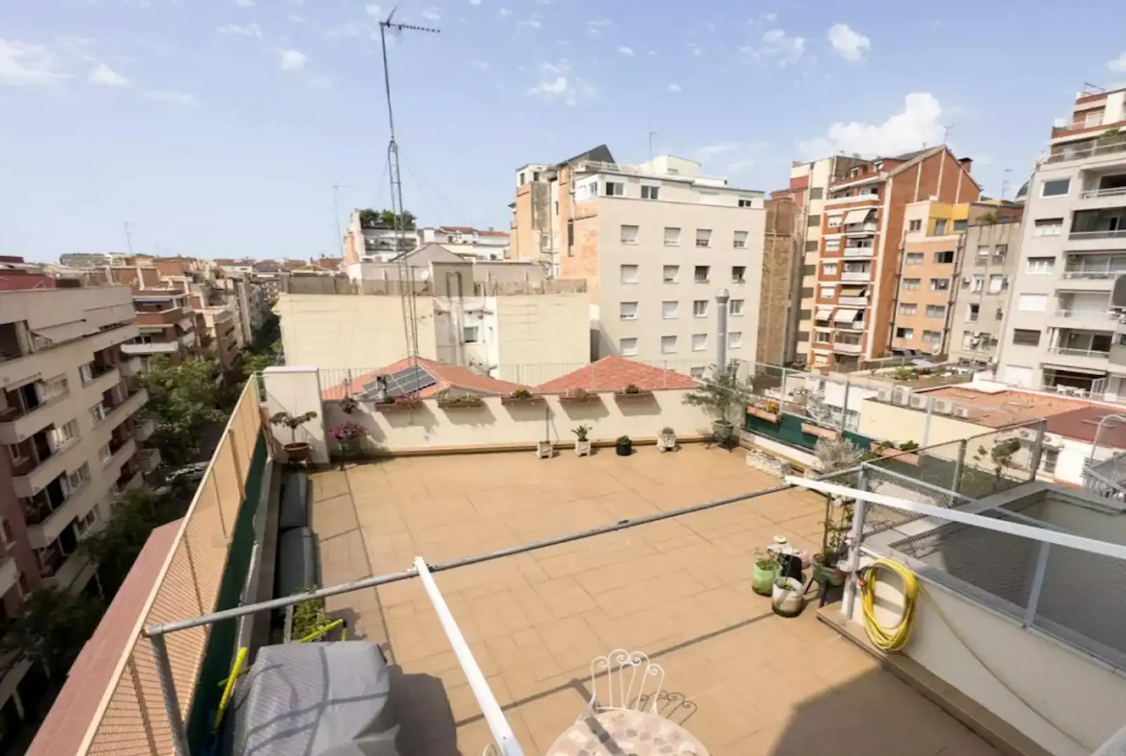 Terrassa de Pis de lloguer en Barcelona amb Aire condicionat, Calefacció i Moblat