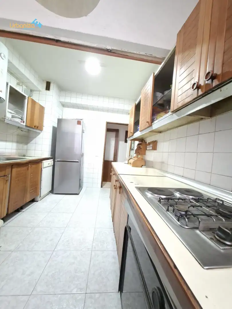 Kitchen of Flat for sale in Badajoz  with Terrace