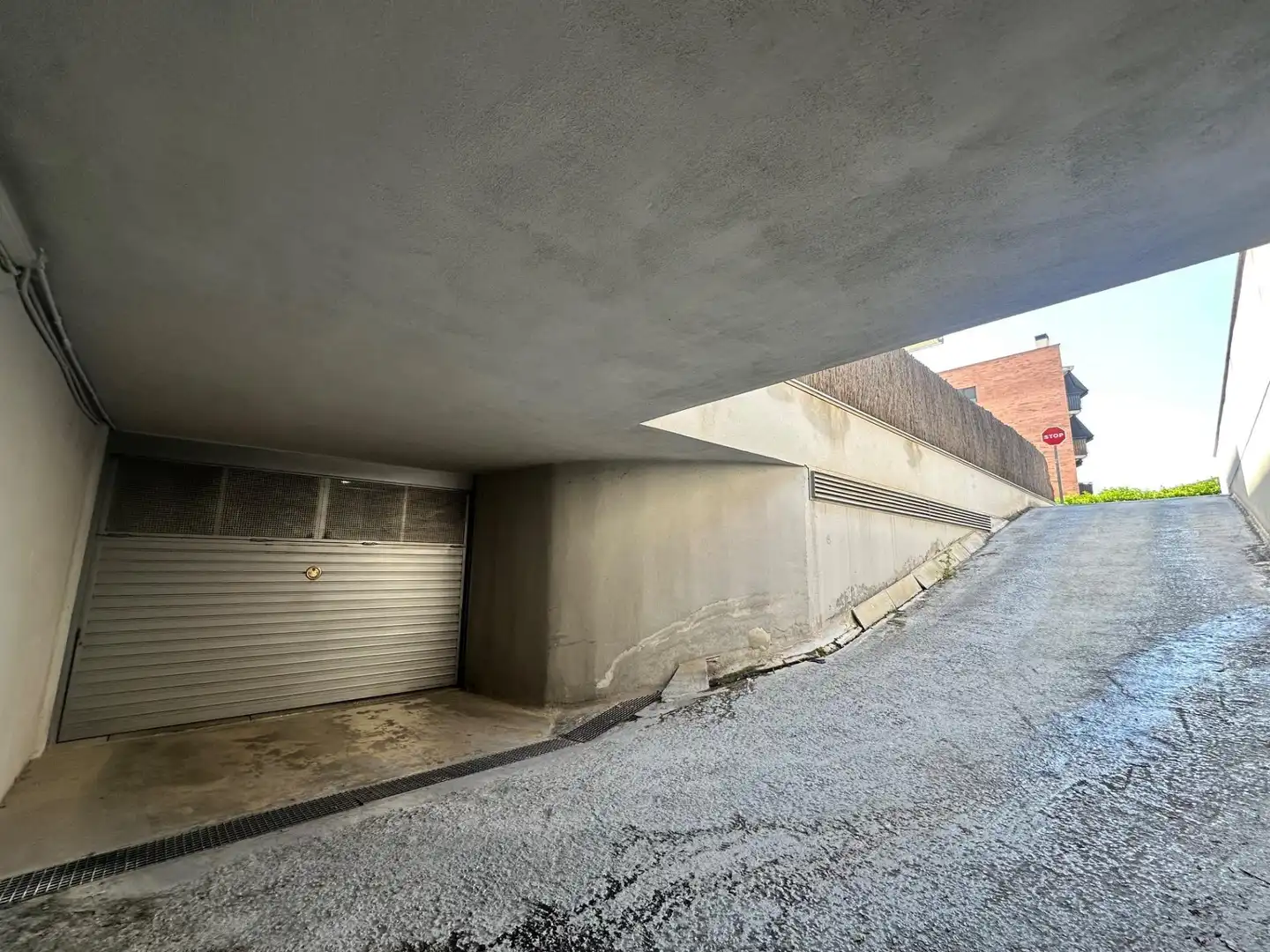 Parkplatz von Garage zum Verkauf in Manresa
