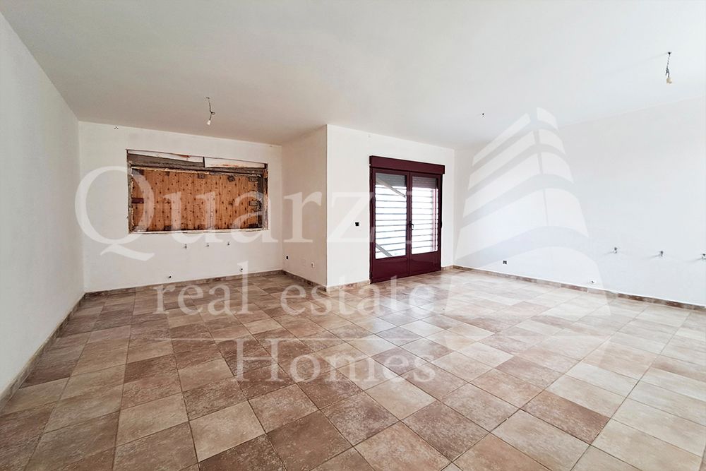 Sala d'estar de Casa adosada en venda en Las Herencias