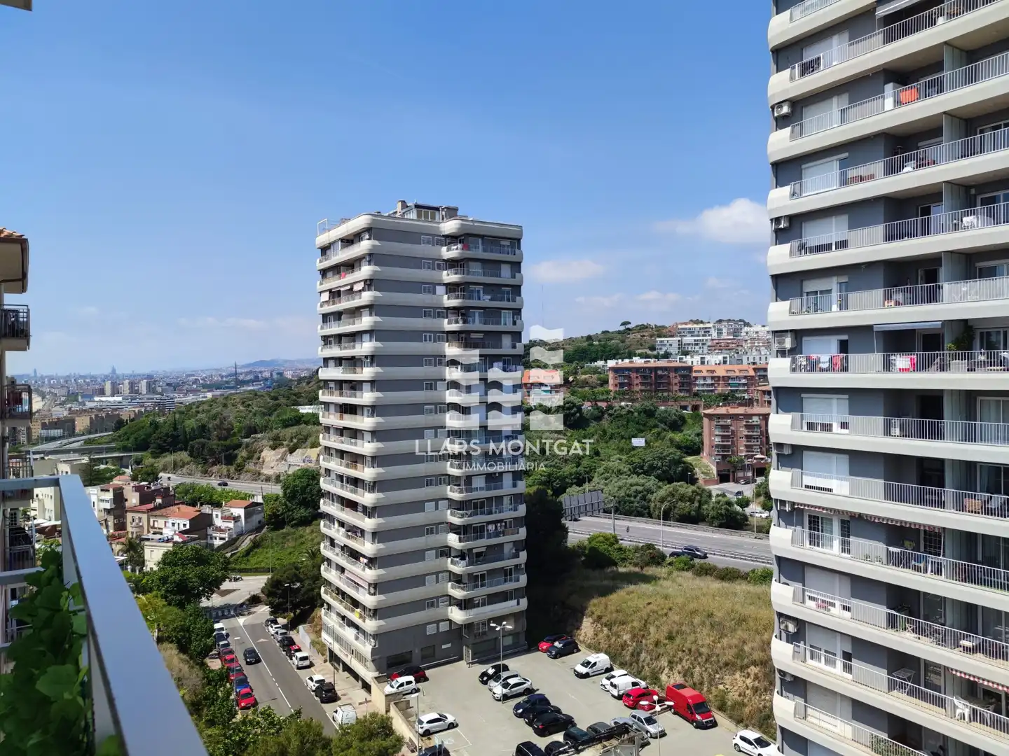 Vista exterior de Pis en venda en Montgat amb Aire condicionat, Calefacció i Parquet