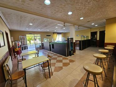 Locale commerciale in affitto a Covelo