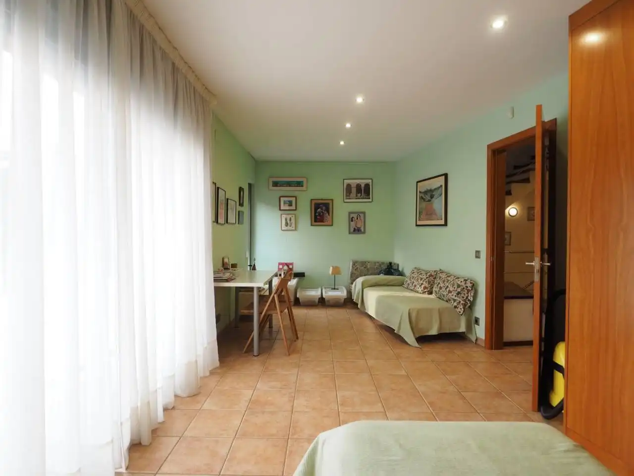 Dormitori de Casa adosada en venda en Granollers amb Calefacció, Jardí privat i Terrassa