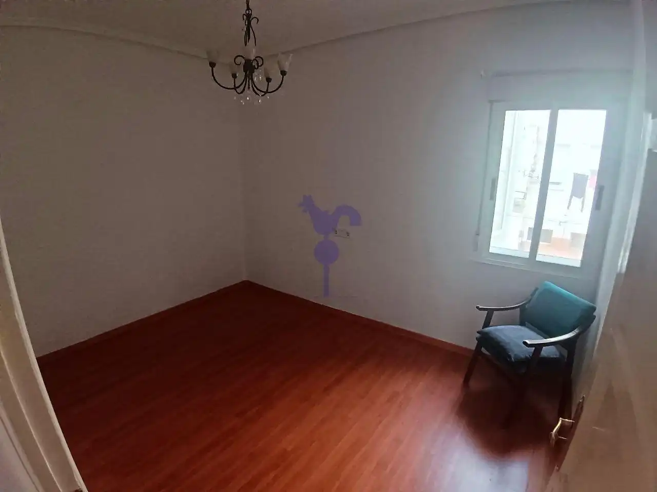 Habitación de Piso de alquiler en León Capital  con Calefacción y Parquet