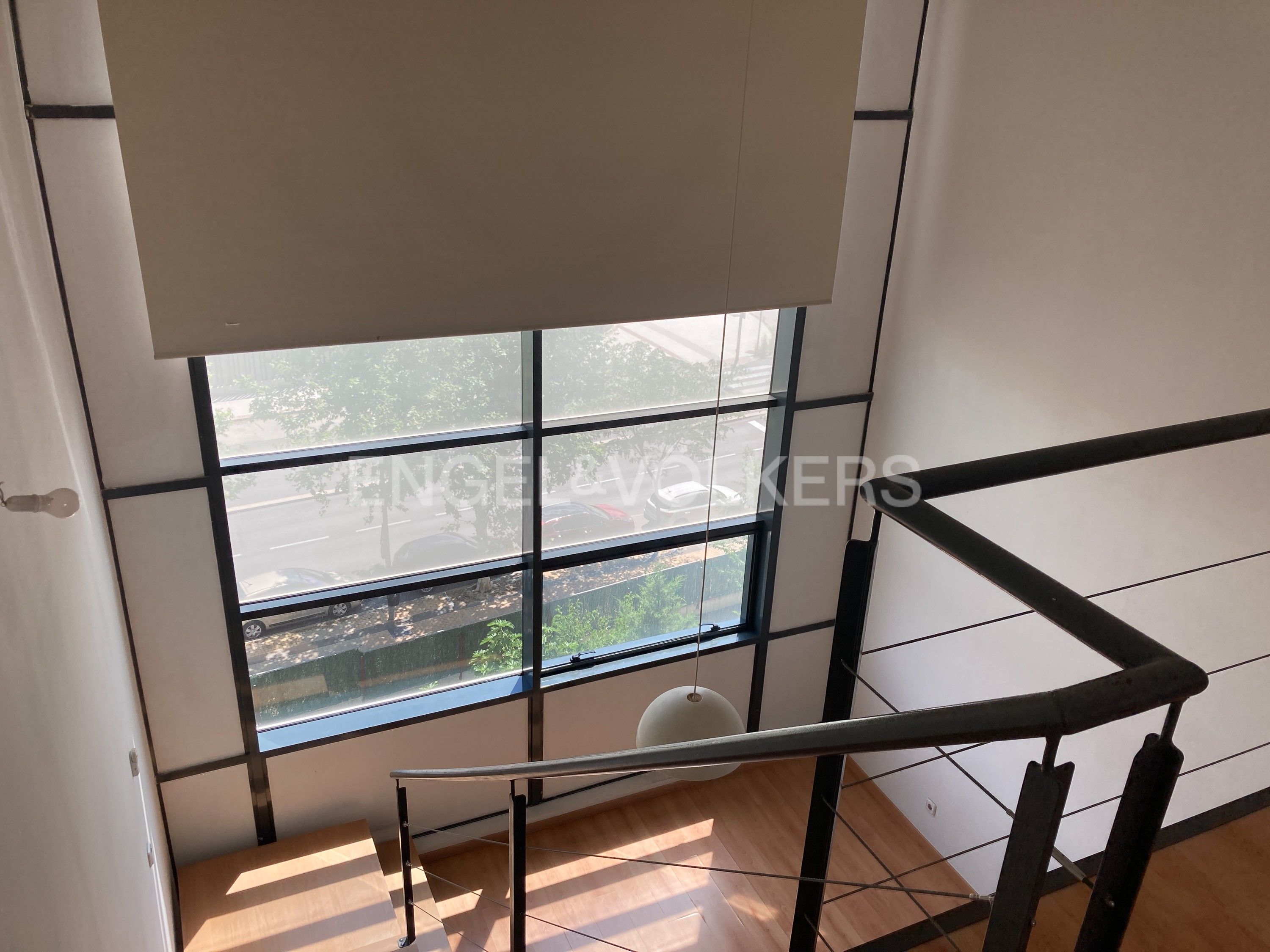 Vista exterior de Loft en venda en San Sebastián de los Reyes amb Aire condicionat, Calefacció i Piscina