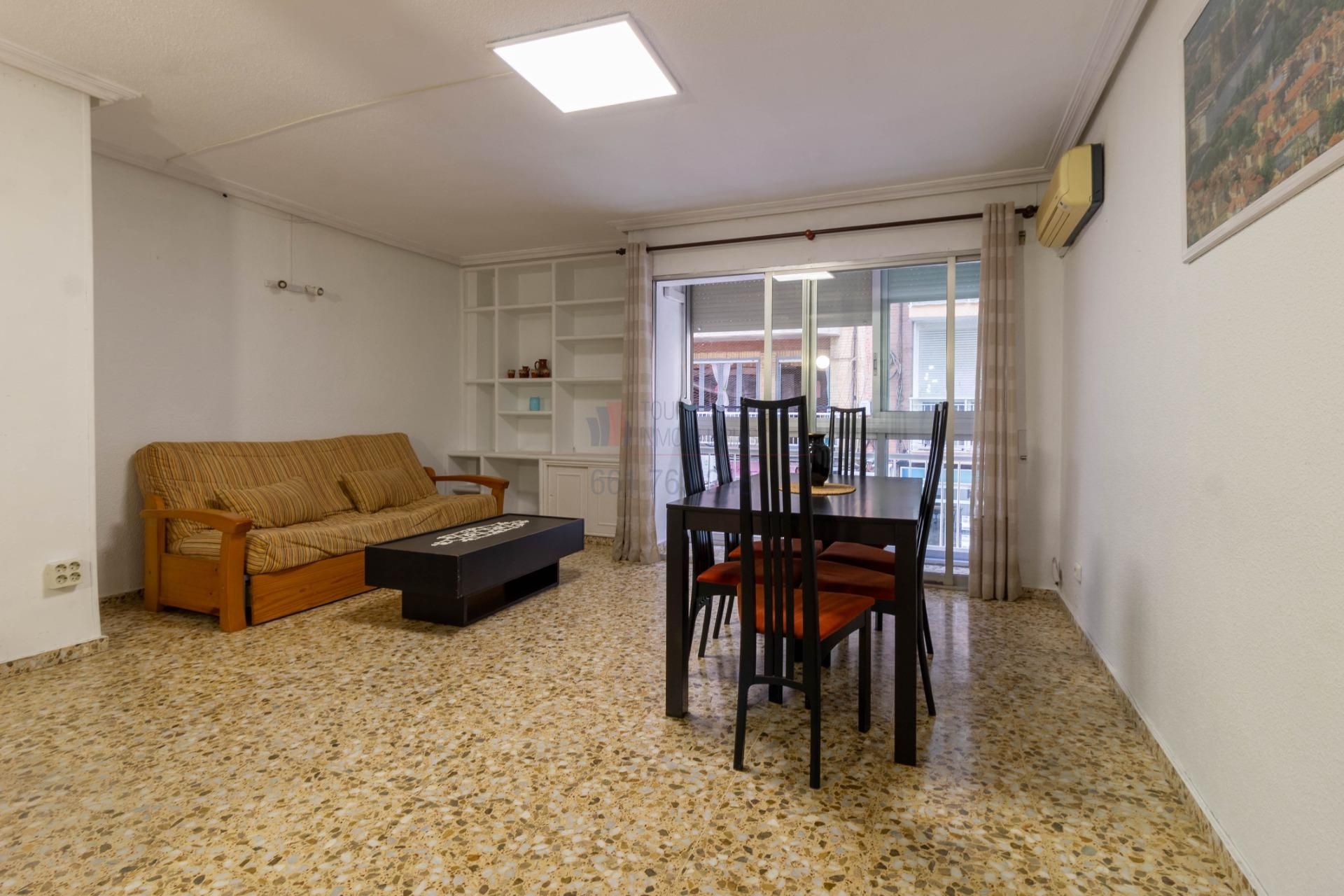 Living room of Apartment to rent in Alicante / Alacant  with Heating, Terrace and Balcony