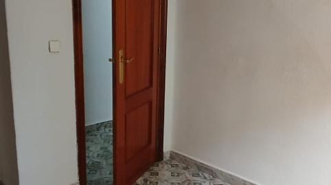 Photo 5 of Flat to rent in Calle Juan de Austria