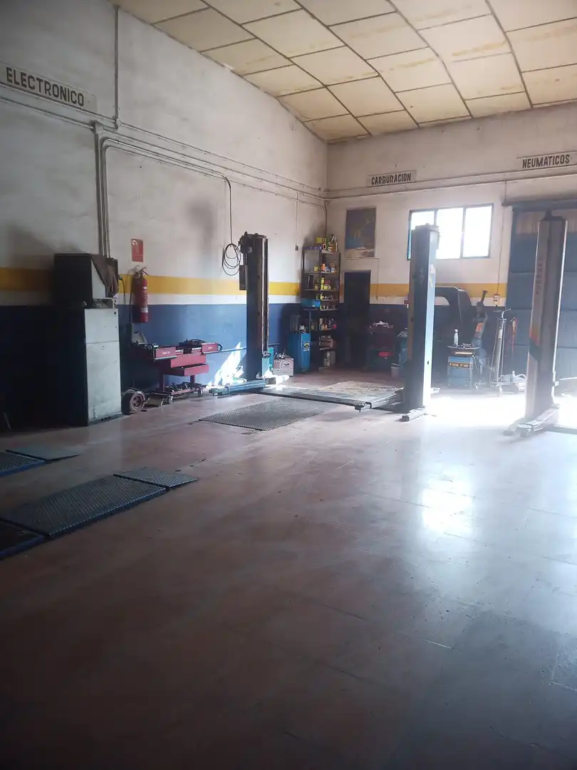 Local comercial en venta en La Puebla de Almoradiel, imagen 4