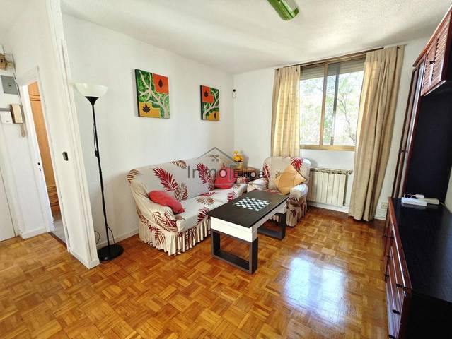 Piso en Venta en De Nuestra Señora Del Villar en Ventas