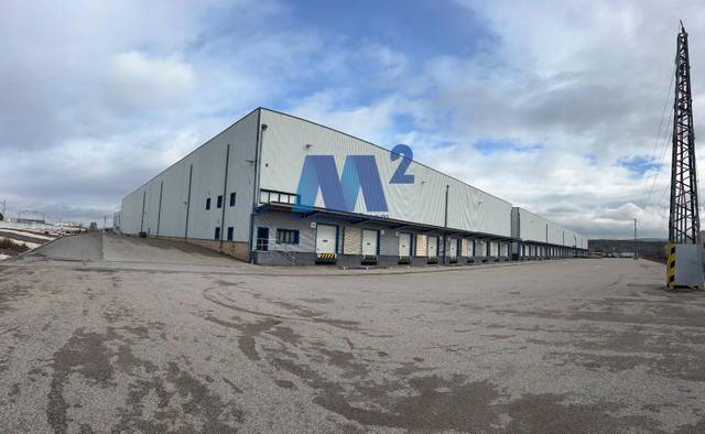 Nave industrial en Alquiler en Alovera
