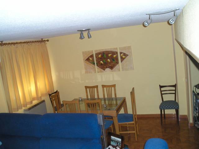 Dúplex en Venta en Calle de Gallur en Los Cármenes