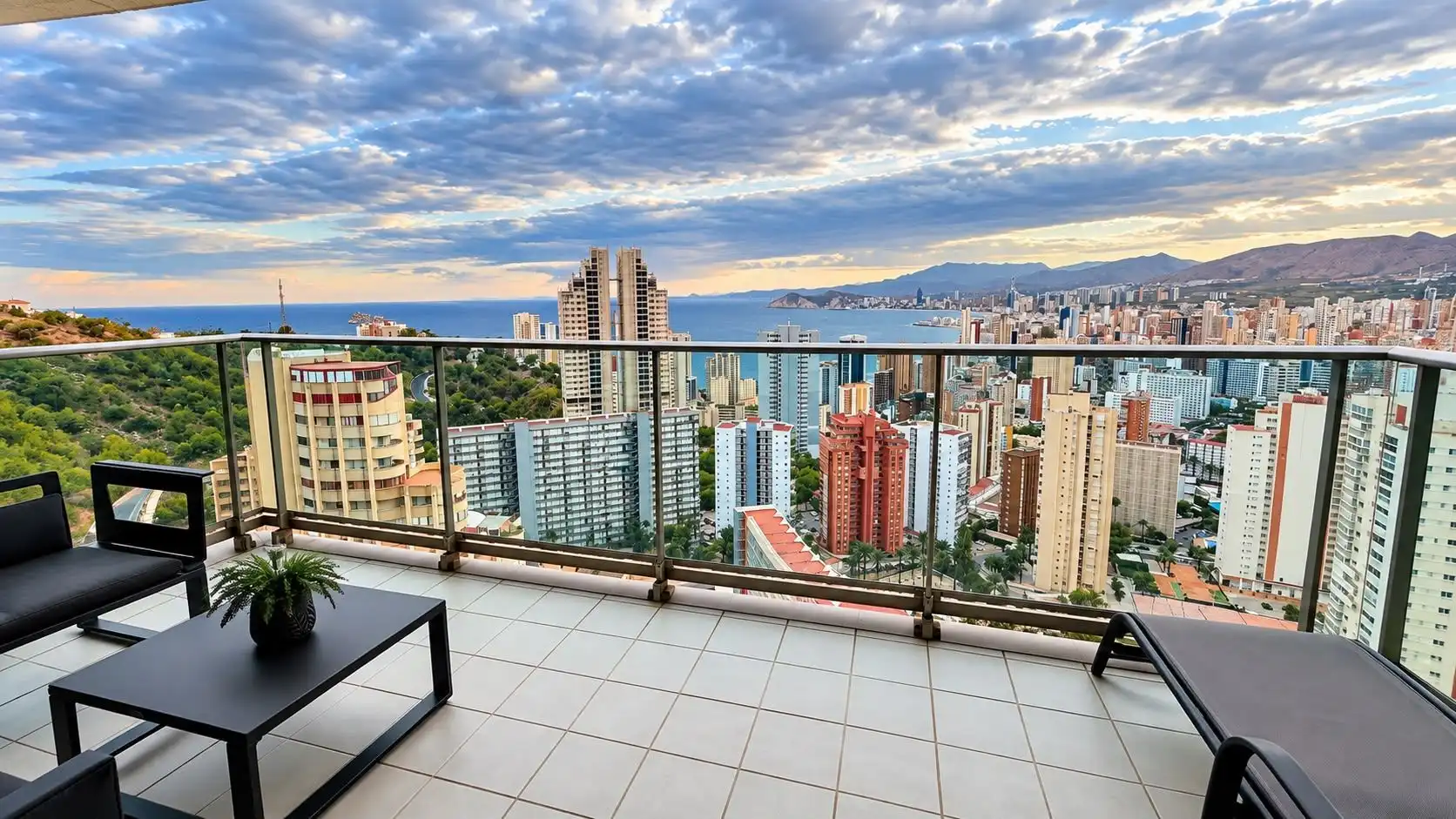 Piso con piscina en venta en Calle Viena 8, imagen 4
