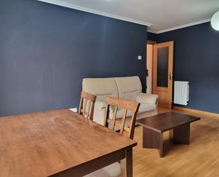 Sala d'estar de Apartament en venda en Villamediana de Iregua amb Terrassa, Traster i Moblat