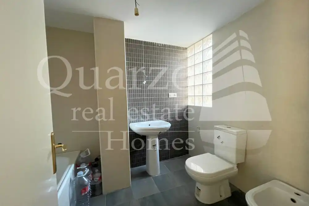 Badezimmer von Gebäude zum Verkauf in Chillarón de Cuenca