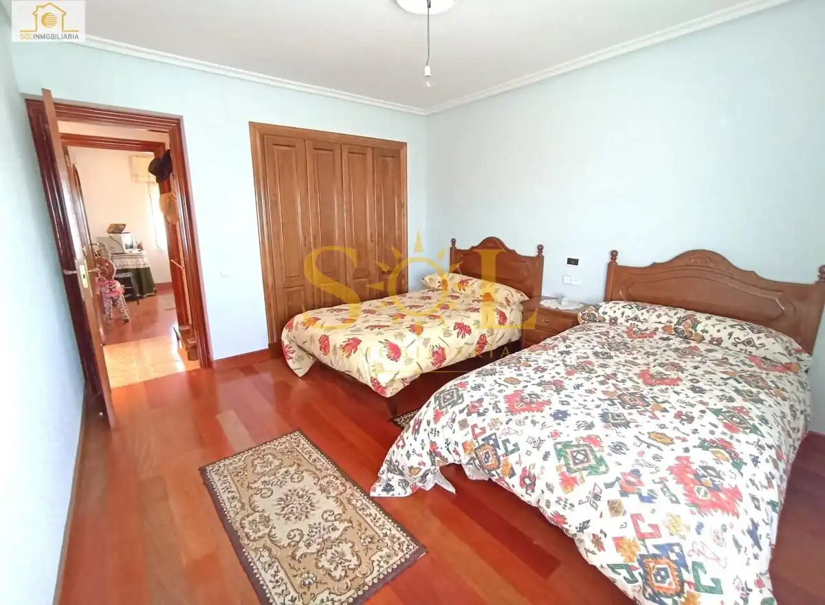 Habitación de Casa o chalet en venta en Villanueva de las Manzanas con Calefacción, Jardín privado y Parquet