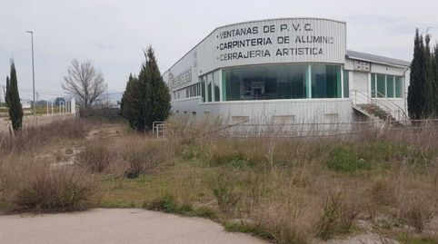 Foto 2 von Fabrikhallen zum Verkauf in C/ Castellón, Les Coves de Vinromà, Castellón